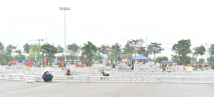 thi-cong-lien-tuc-24-7-de-dam-bao-tien-do-trien-lam-thanh-tuu-dat-nuoc-nhan-dip-ky-niem-80-nam-ngay-quoc-7