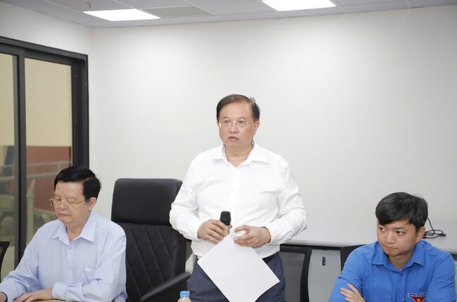 trien-lam-thanh-tuu-dat-nuoc-nhan-dip-ky-niem-80-nam-ngay-quoc-khanh-thi-cong-lien2