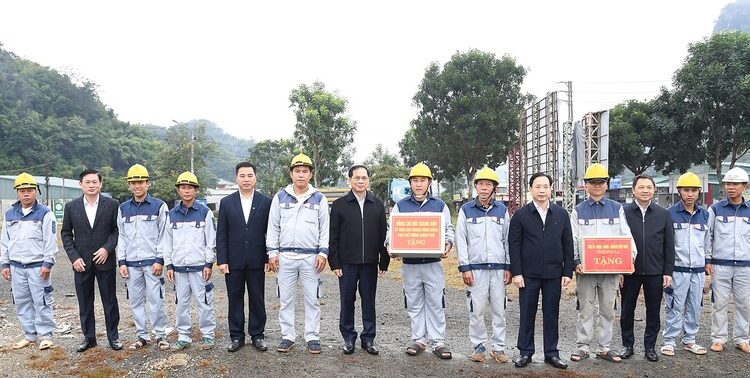 son-la-can-phan-dau-dat-bang-duoc-muc-tieu-tang-truong-tren-8-nam-2025 (4)